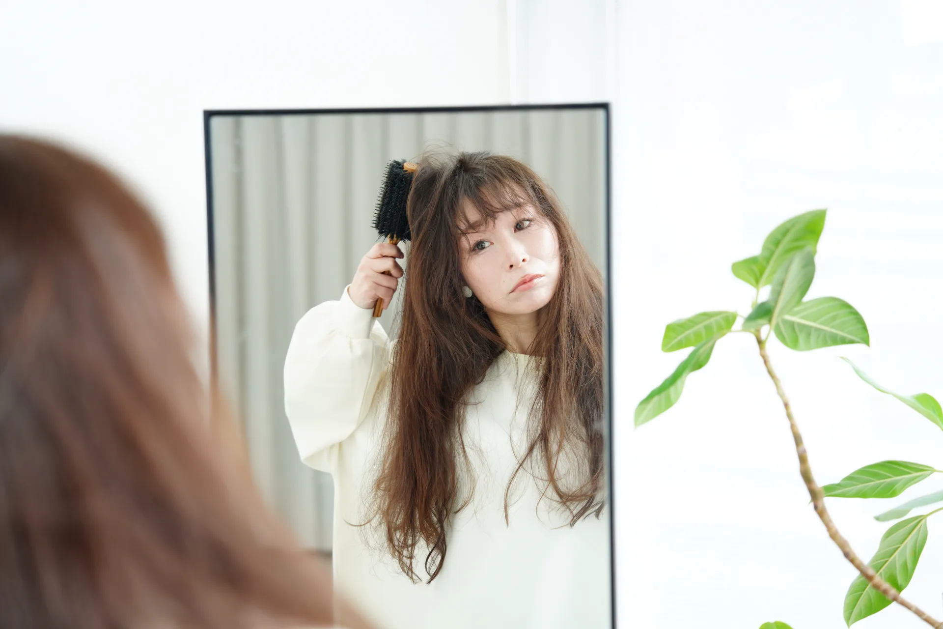 ドライヤー選びで失敗しない5つのチェックポイント(風量・温度・重さ・音・保証)