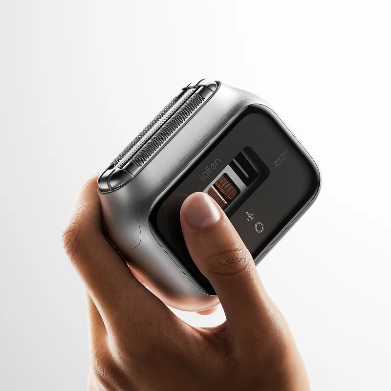 【2026年最新】父の日のプレゼントは「高級電動シェーバー」が正解。お父さんが感動する本格派『P3 Pro』の魅力